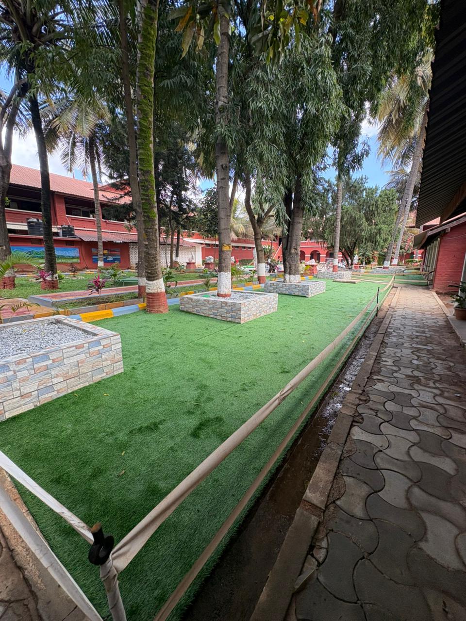 ultra density synthetic grass for lawns