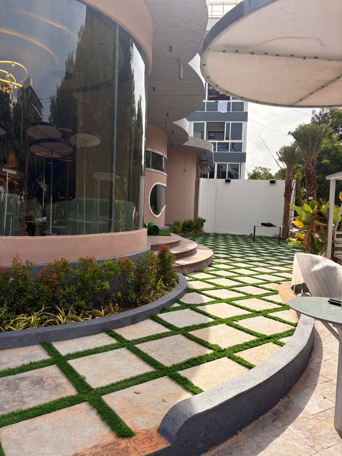 ultra density synthetic grass for lawns