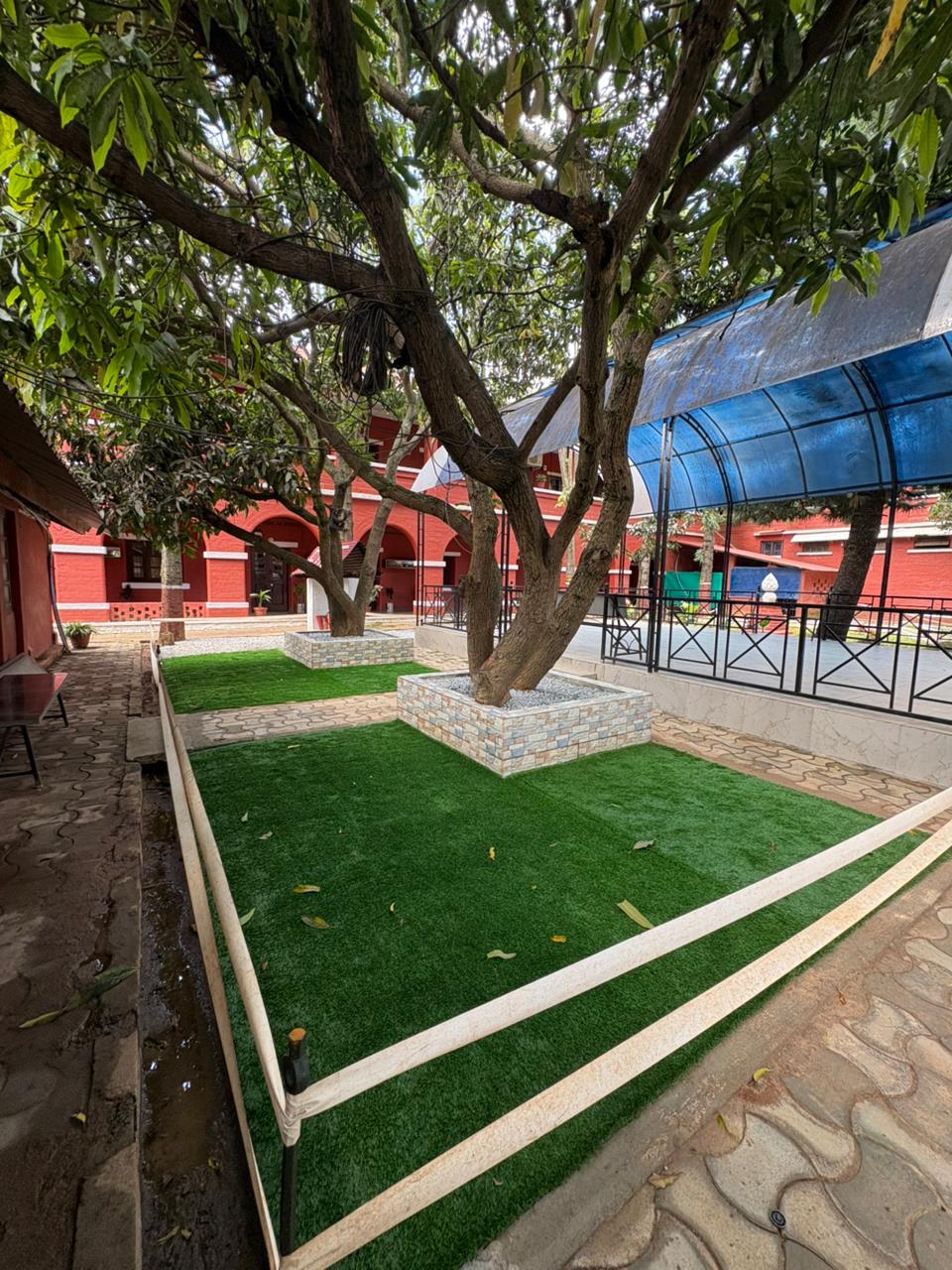 ultra density synthetic grass for lawns