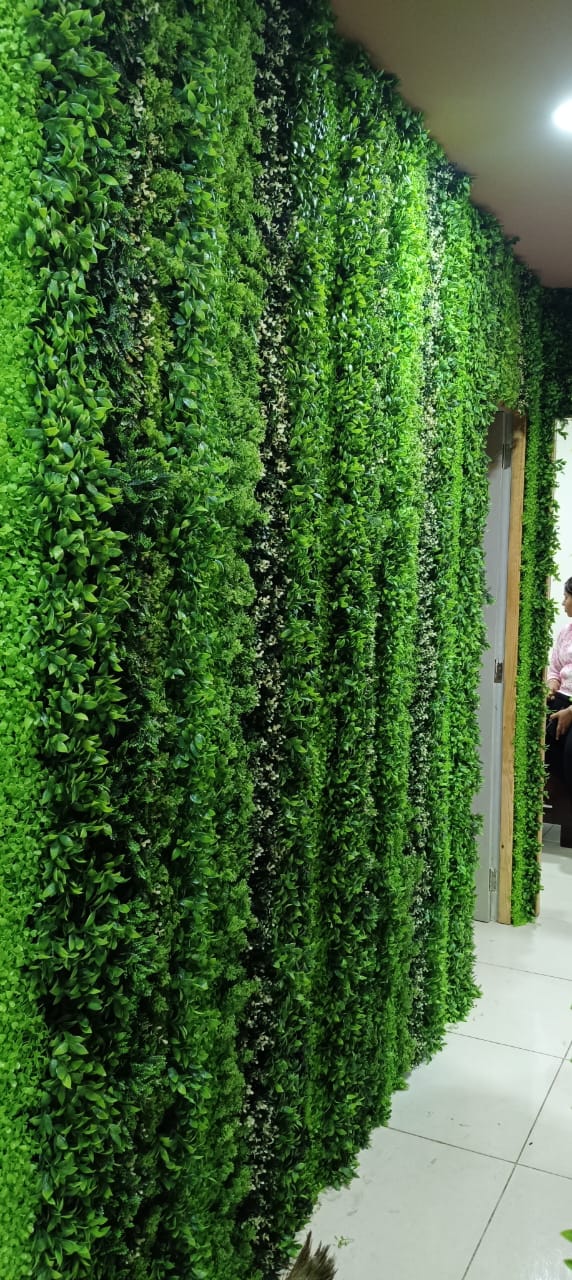 Modern Vertical Garden Design